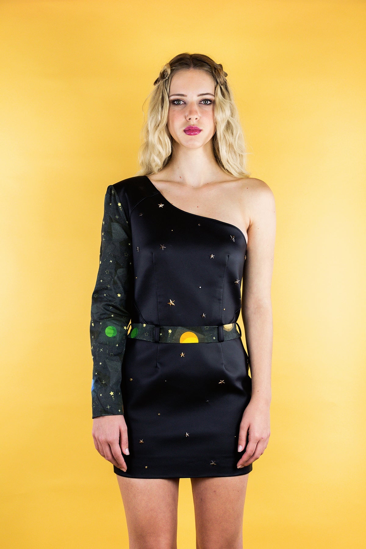 Asymmetrisches Kleid aus veganem Lederimitat "SPACE" - schwarz - Manuel Essl Design