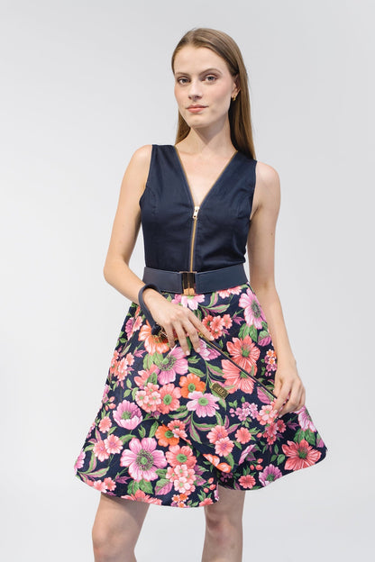 Ausgestelltes Träger - Kleid mit Zipp "ELIXIR" - floral - Manuel Essl Design