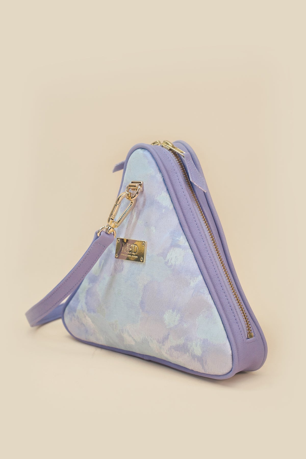 Dreieck Tasche "JARDIM" - lilac - Manuel Essl Design