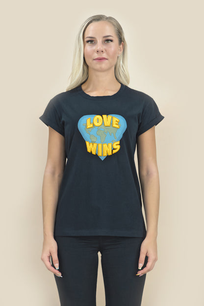 T-Shirt "LOVE WINS" - schwarz