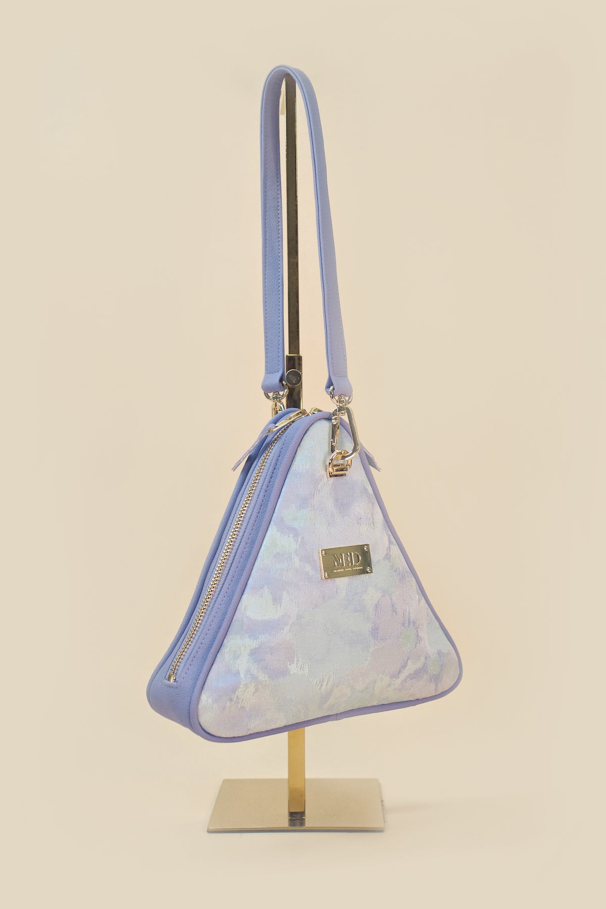 Triangle Bag "JARDIM" - lilac - Manuel Essl Design