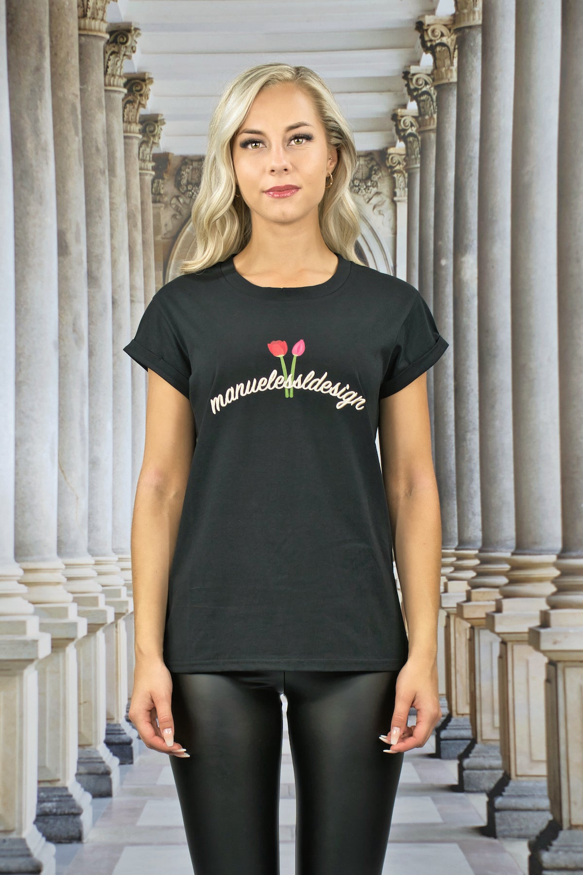 T-Shirt "FLORAL" - black - Manuel Essl Design