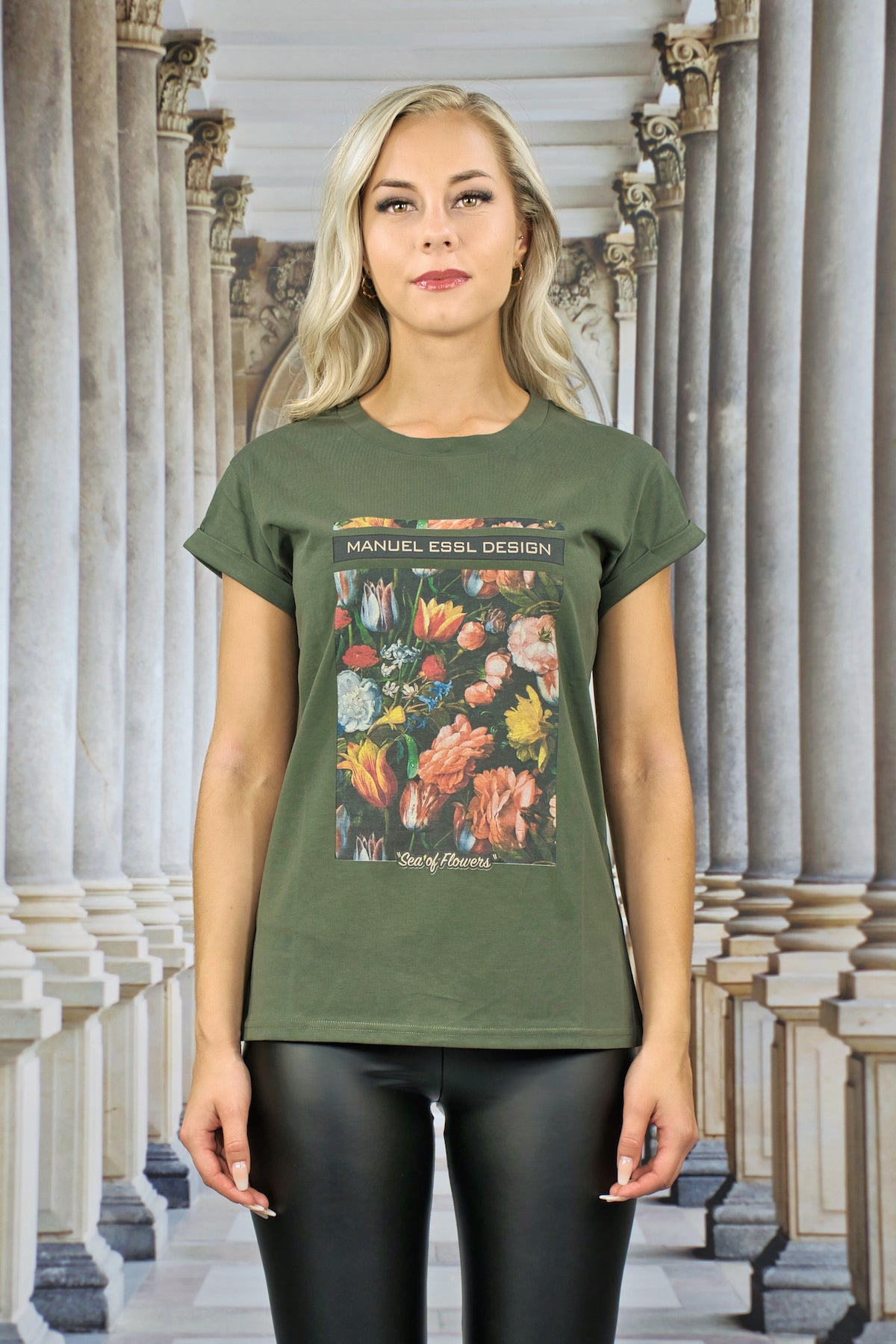 T-Shirt "SEA OF FLOWERS" - olive - Manuel Essl Design